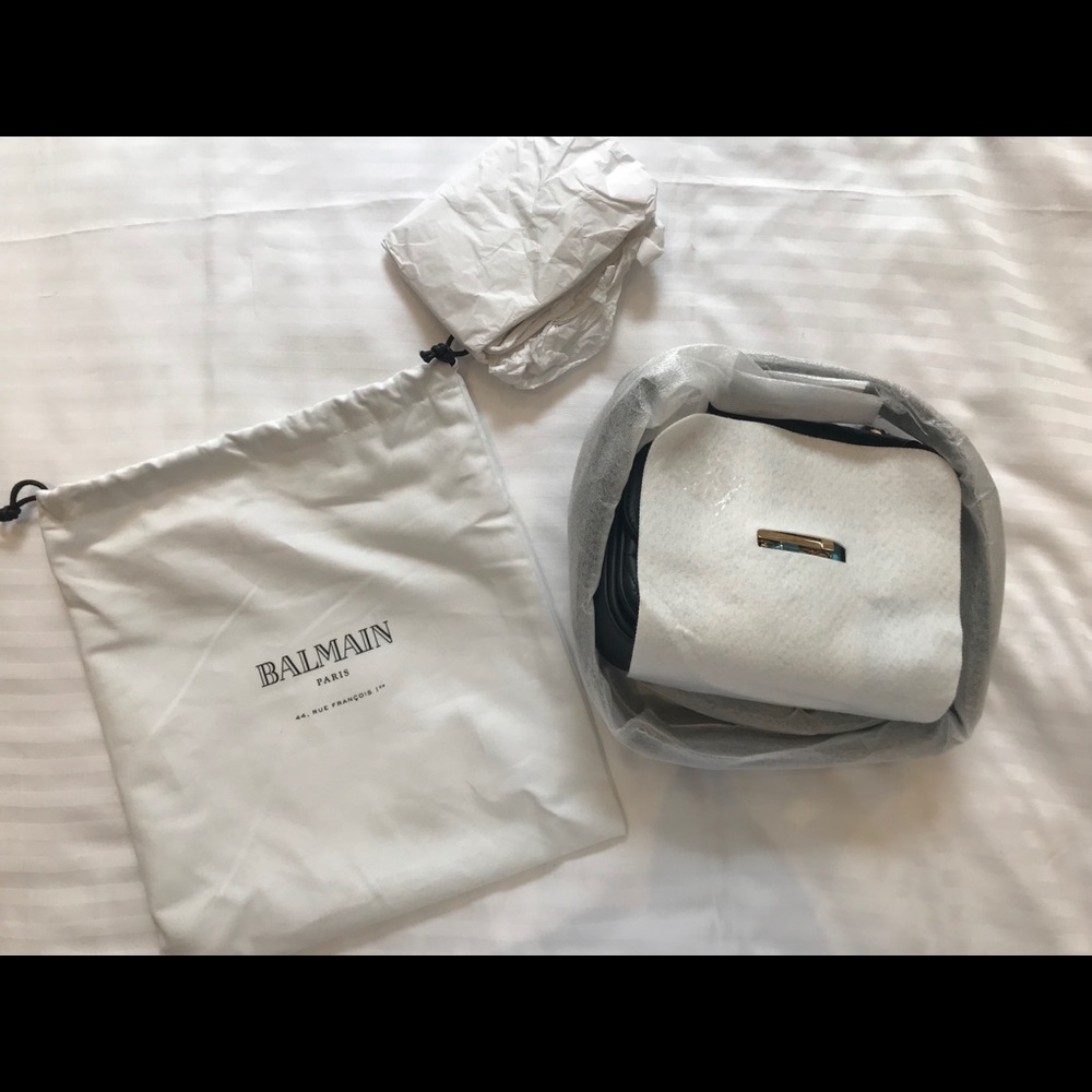 Balmain Renaissance 18 Glove bag